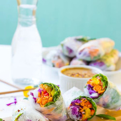 Fresh Summer Rolls with Peanut Ginger Sauce
