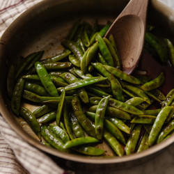 Blistered Sugar Snap Peas With Honey
