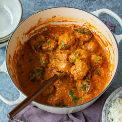Goan-style Meat Patties In Coconut Curry