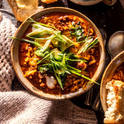 Easy Chipotle Cheddar Beef Chili