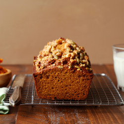 Super Easy Pumpkin Bread