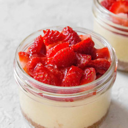 Instant Pot Mason Jar Cheesecakes