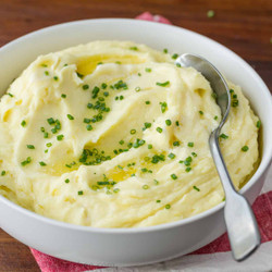 Garlic And Chive Mashed Potatoes
