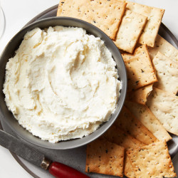 Horseradish Goat Cheese Spread