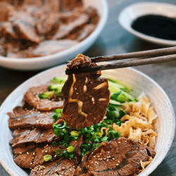 Taiwanese Braised Beef Shank