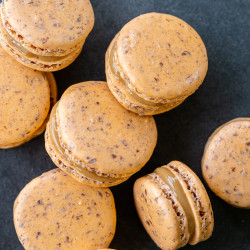 Dulce De Leche Macarons