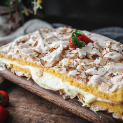 Kvæfjordkake: The World's Best Cake (verdens Beste)