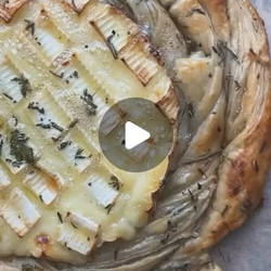 Puff Pastry Spiral With Brie, Honey, Rosemary And Thyme