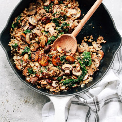 Cauliflower Rice With Mushrooms