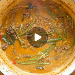 One-Pot Red Thai Curry With Jasmine Rice