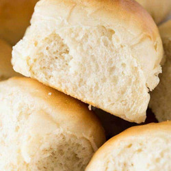 30 Minute Dinner Rolls