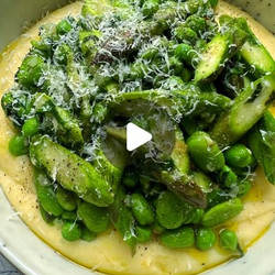 Polenta With Asparagus, Peas &amp; Pecorino