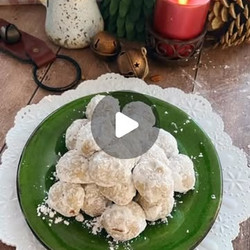 Pecan Snowball Cookies