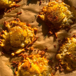 Crispy Halloumi Potatoes
