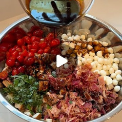 Bruschetta Chicken And Bacon Pasta