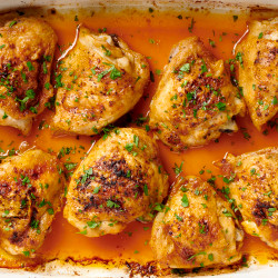 Easy Baked Chicken Thighs