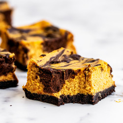 Pumpkin Chocolate Cheesecake Bars