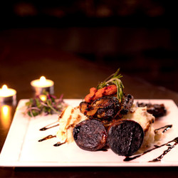 Herbed Vegetable Roast With Garlic Mashed Potatoes