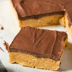 Chocolate Peanut Butter Pretzel Bars