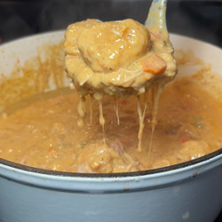Cajun Chicken &amp; Dumplings With Red Lobster Cheddar Bay Biscuits