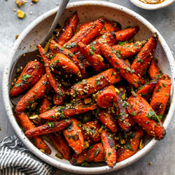 Coriander-roasted Carrots With Parsley And Pistachios