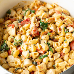 Creamy Tuscan Chicken Pasta (one-pot!)