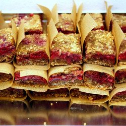 Raspberry Breakfast Bars