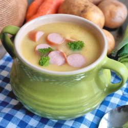 Authentic German Potato Soup With Sausages (kartoffelsuppe)