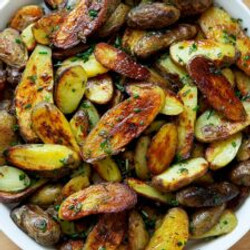 Crispy, Herby Roasted Fingerling Potatoes