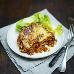 Jamie’s Classic Family Lasagne