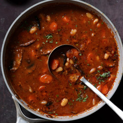 One-Pot Veggie Bean Stew