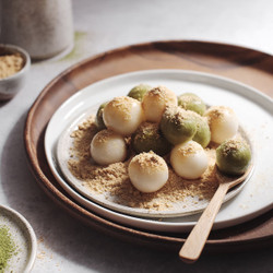 Kinako Dango