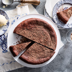 Turkish Chocolate And Cardamom Cake Recipe