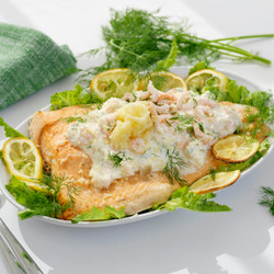 Grillad Laxsida Med Räk- Och Pepparrotsröra