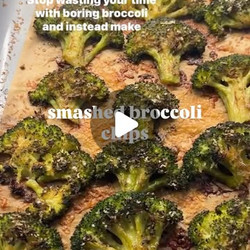 Smashed Broccoli Chips