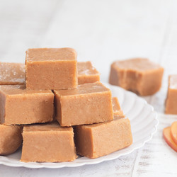 4 Ingredient Healthier Apple Fudge