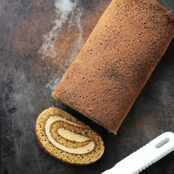 Tiramisu Cake Roll
