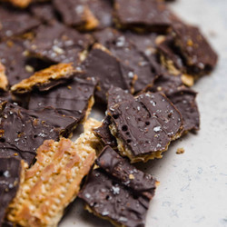 6-ingredient Toffee Matzo Crack (in 20 Minutes!)