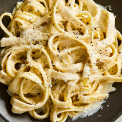 Best-ever Fettuccine Alfredo