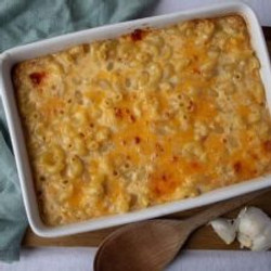 Easy Garlic Mac &amp; Cheese