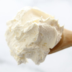 Marshmallow Fluff Buttercream