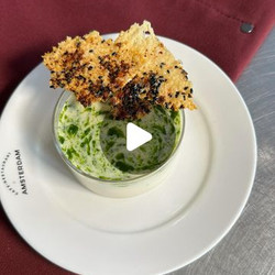 Mierikswortelsoep Met Bieslookolie