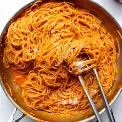 Easy Creamy Gochujang Pasta