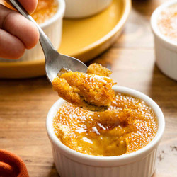 Easy 3-ingredient Crème Brûlée