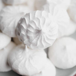 Vegan Meringues