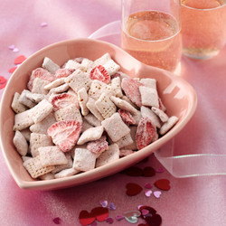 Strawberries And White Chocolate Chex® Mix