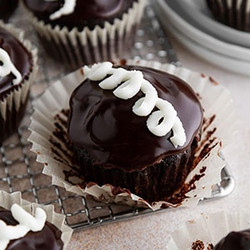 Homemade Hostess Cupcakes