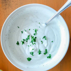 5-minute Shawarma Sauce