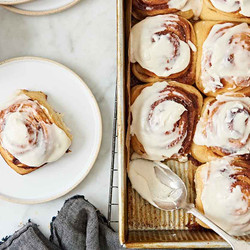 Sourdough Cinnamon Rolls