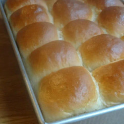 Sourdough Milk And Honey Rolls